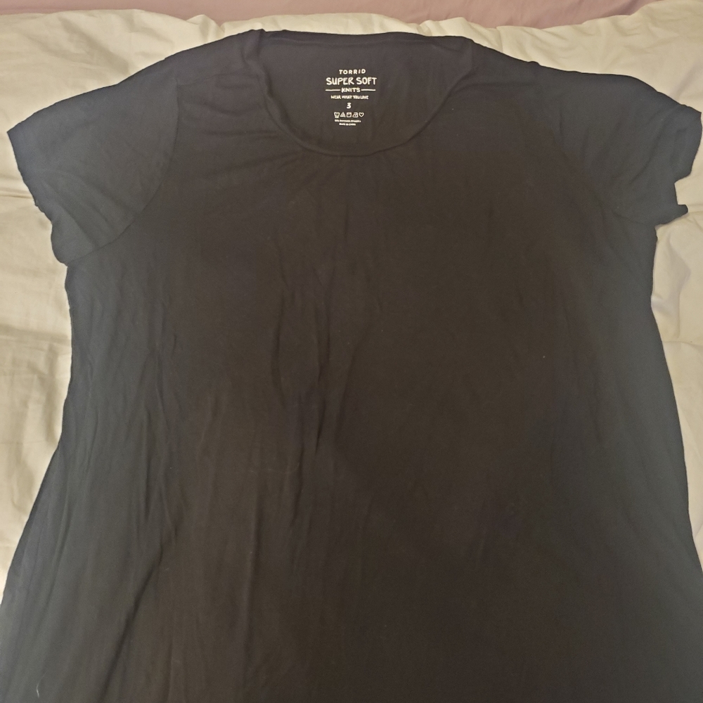 **Bundle Deals!! Torrid Size 3 Super Soft T-shirt